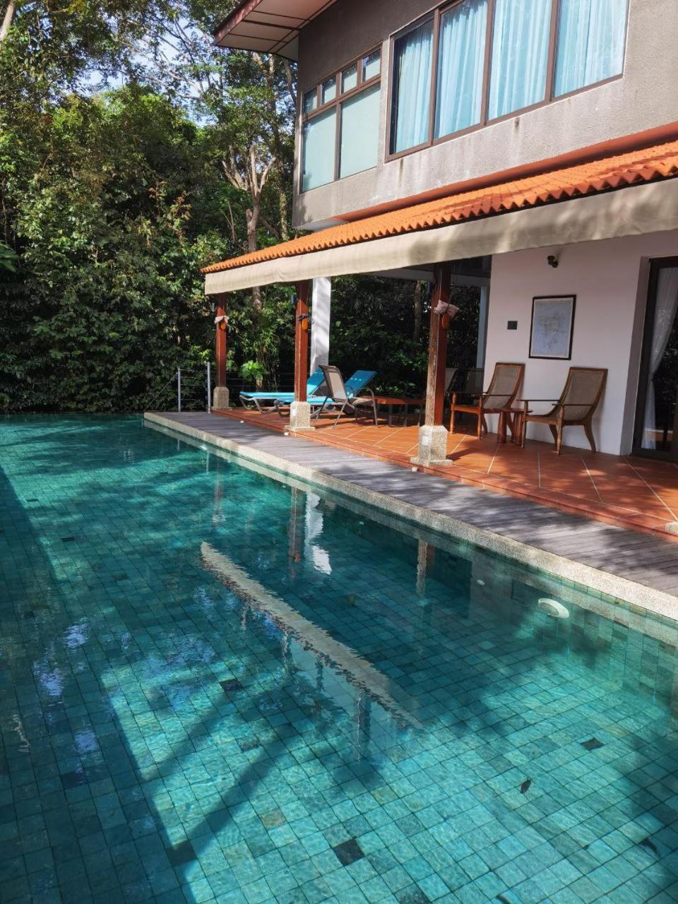 Ambong Pool Villas - Private Pool Pantai Cenang  Exterior photo