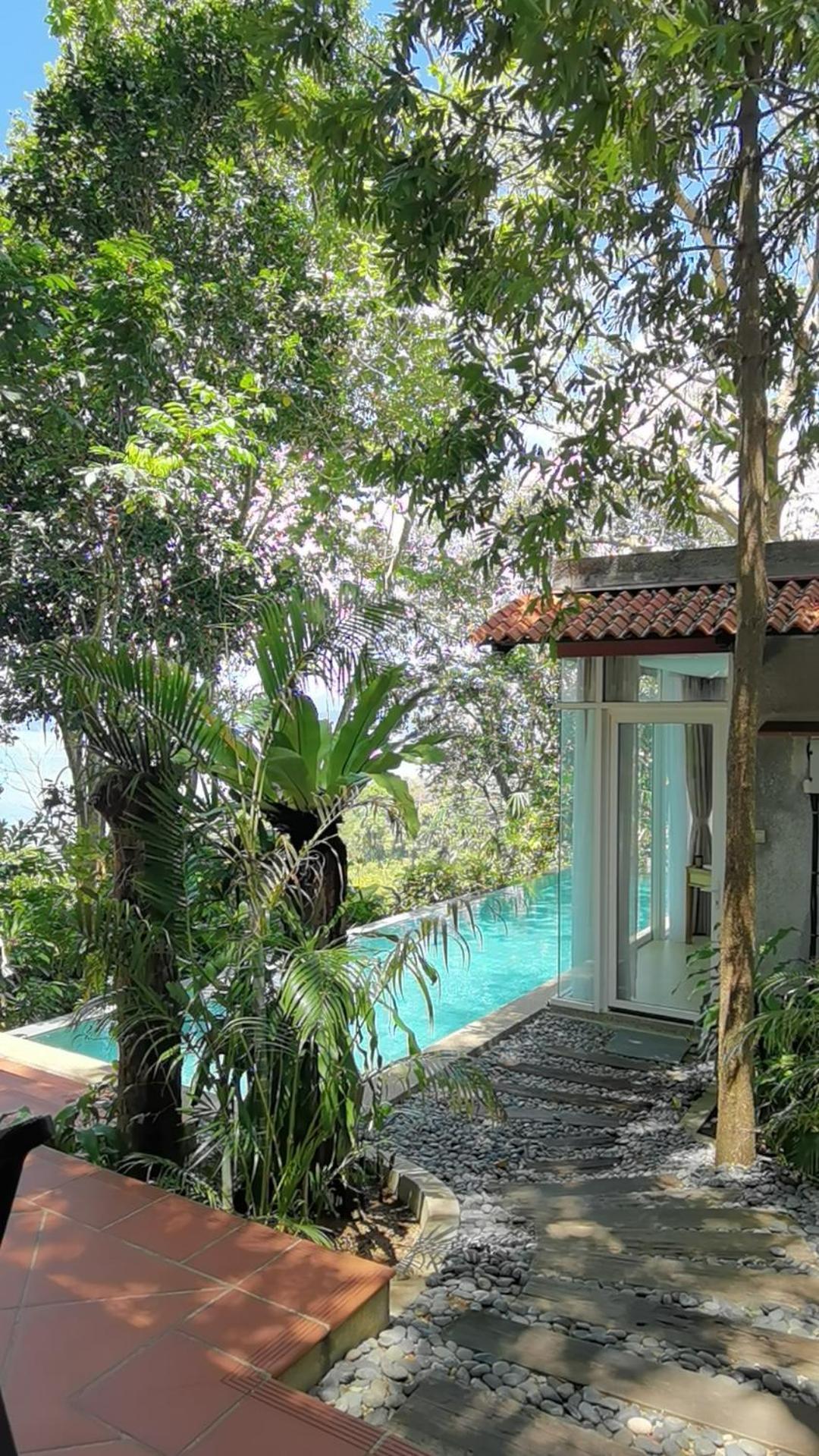 Ambong Pool Villas - Private Pool Pantai Cenang  Exterior photo