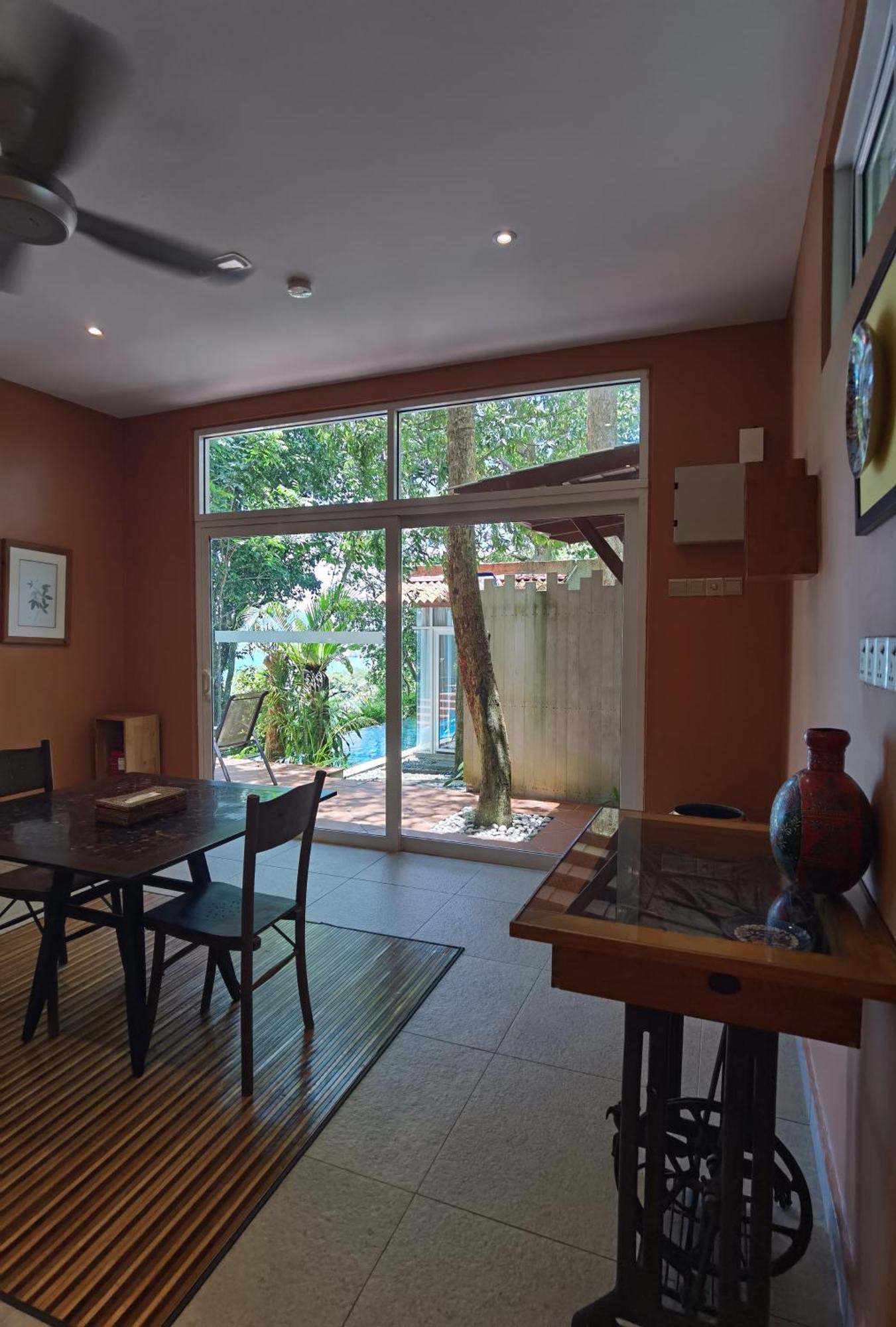 Ambong Pool Villas - Private Pool Pantai Cenang  Exterior photo